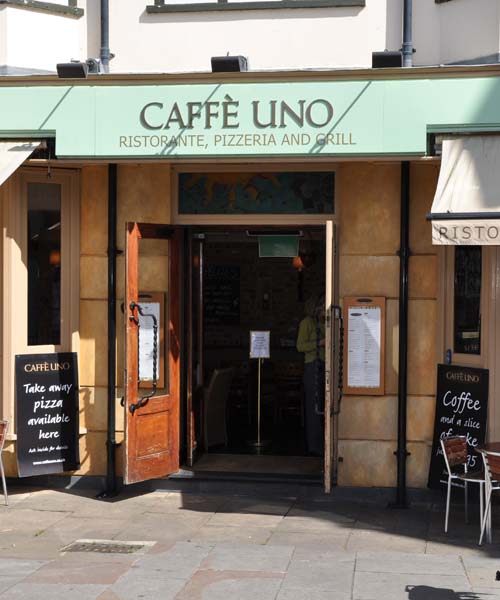 Prezzo buys 11 Caffè Uno restaurants